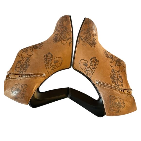 GPS - Green Floral | Platform Ankle Boots | Fluevog Shoes John Fluevog Floral Ankle Boots